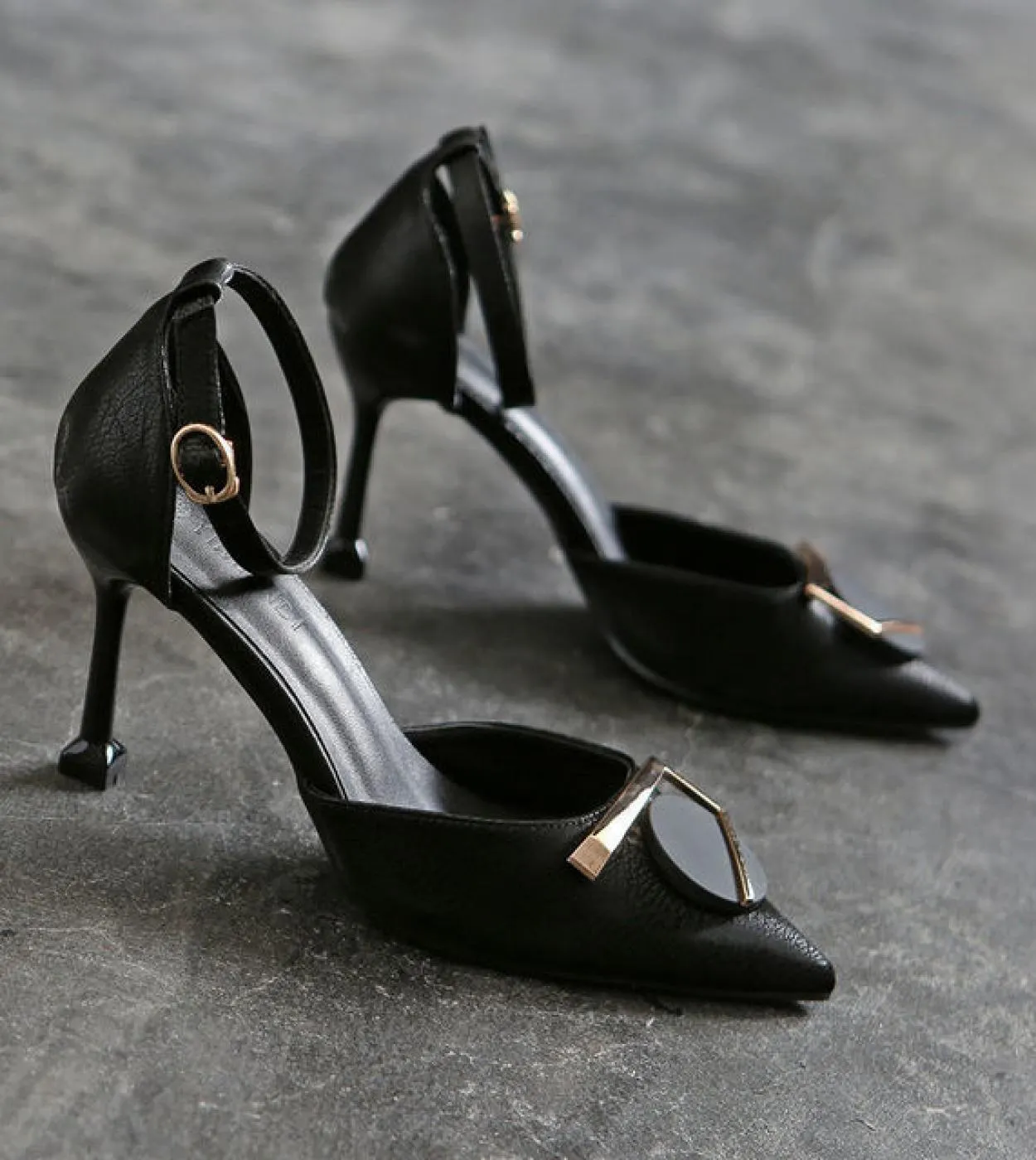 2022 Comfortable New Super Heel Sandals Ladies Platform Sandals Summer 2022 Bandage Chunky Heel Gladiator Sandals Party