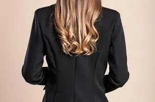 Blazer con colletto classico, nero