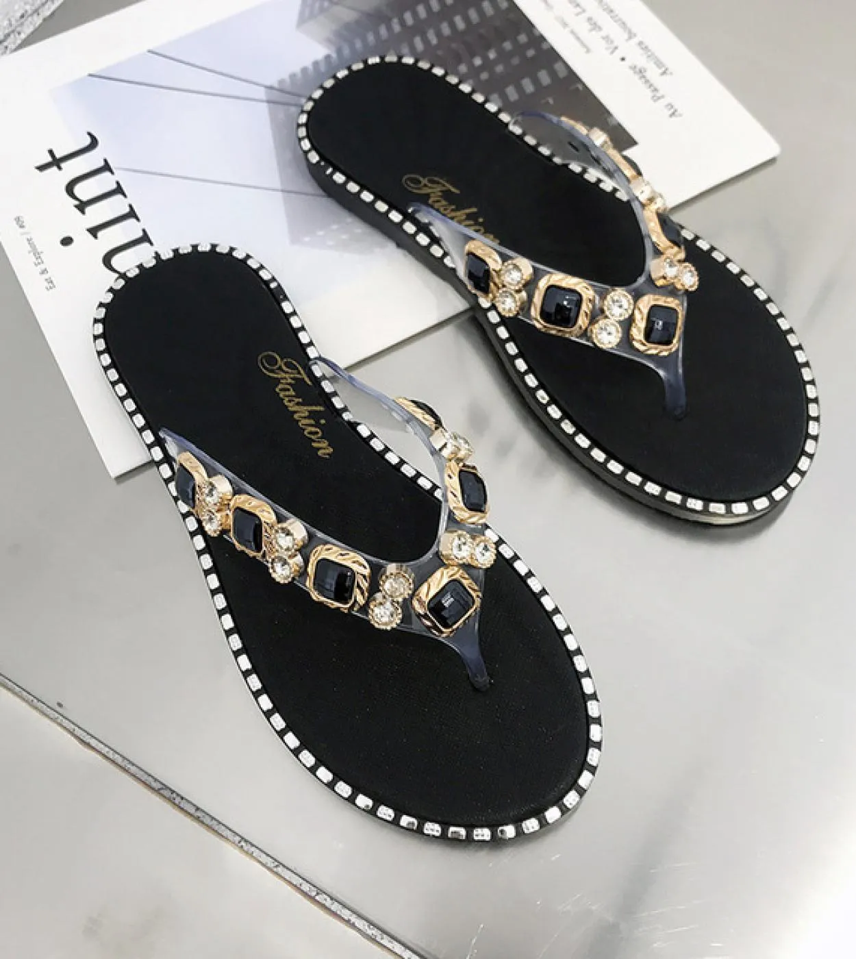 Comemore 2022 Fashion Slippers Women Summer Comfortable Sandals Ladies Flip Flops Rhinestone Fashion Slipper Flat Heeled