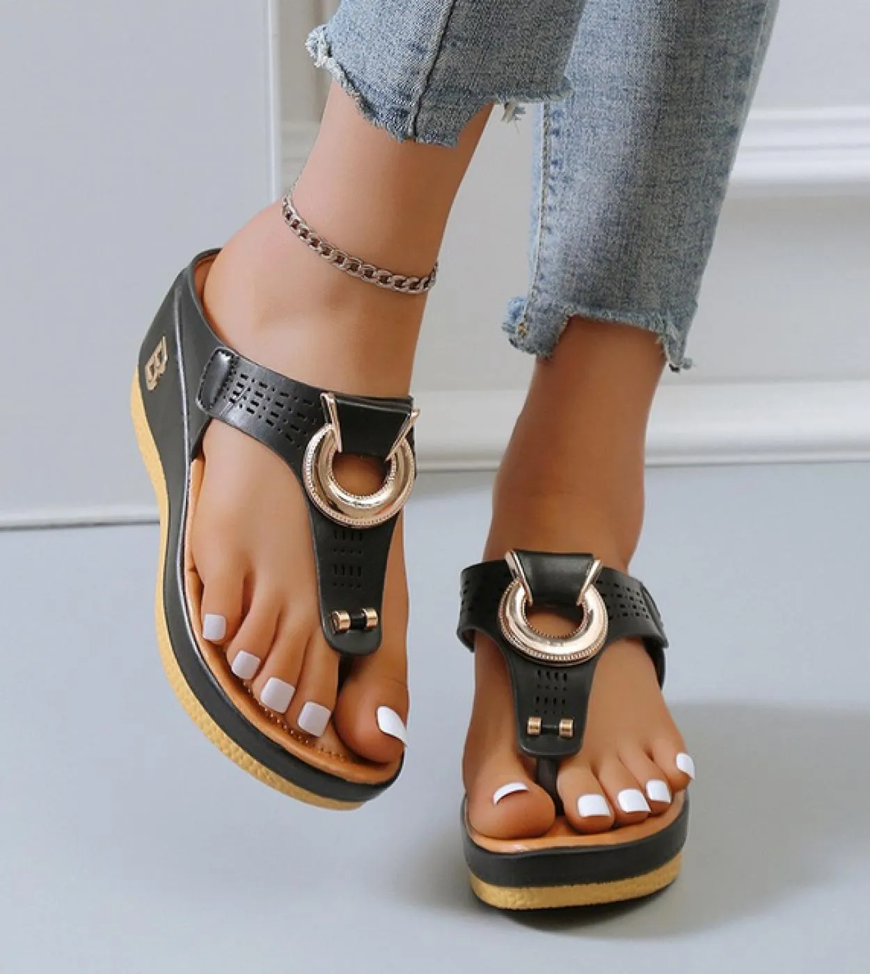 Comfortable Slippers Cute Sandals Plu Size 3543 Chaussure Femmewomen New Summer Sandals Open Toe Beach Shoes Flip Flops