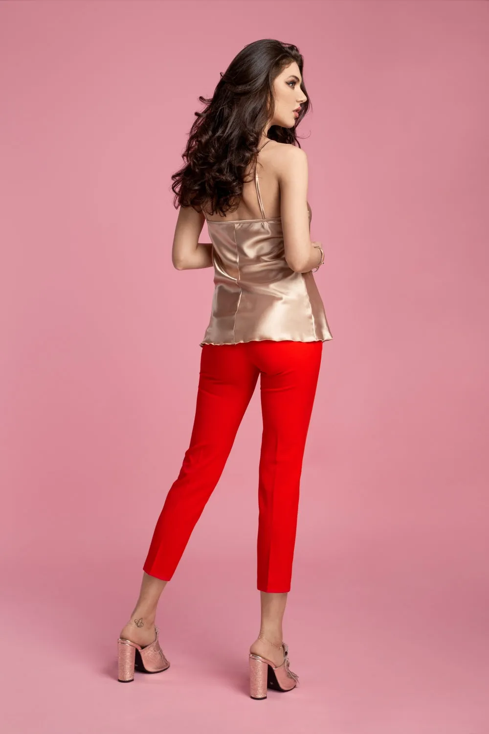 Completo tailleur rosso corallo Atmosphere giacca con scollo a revers