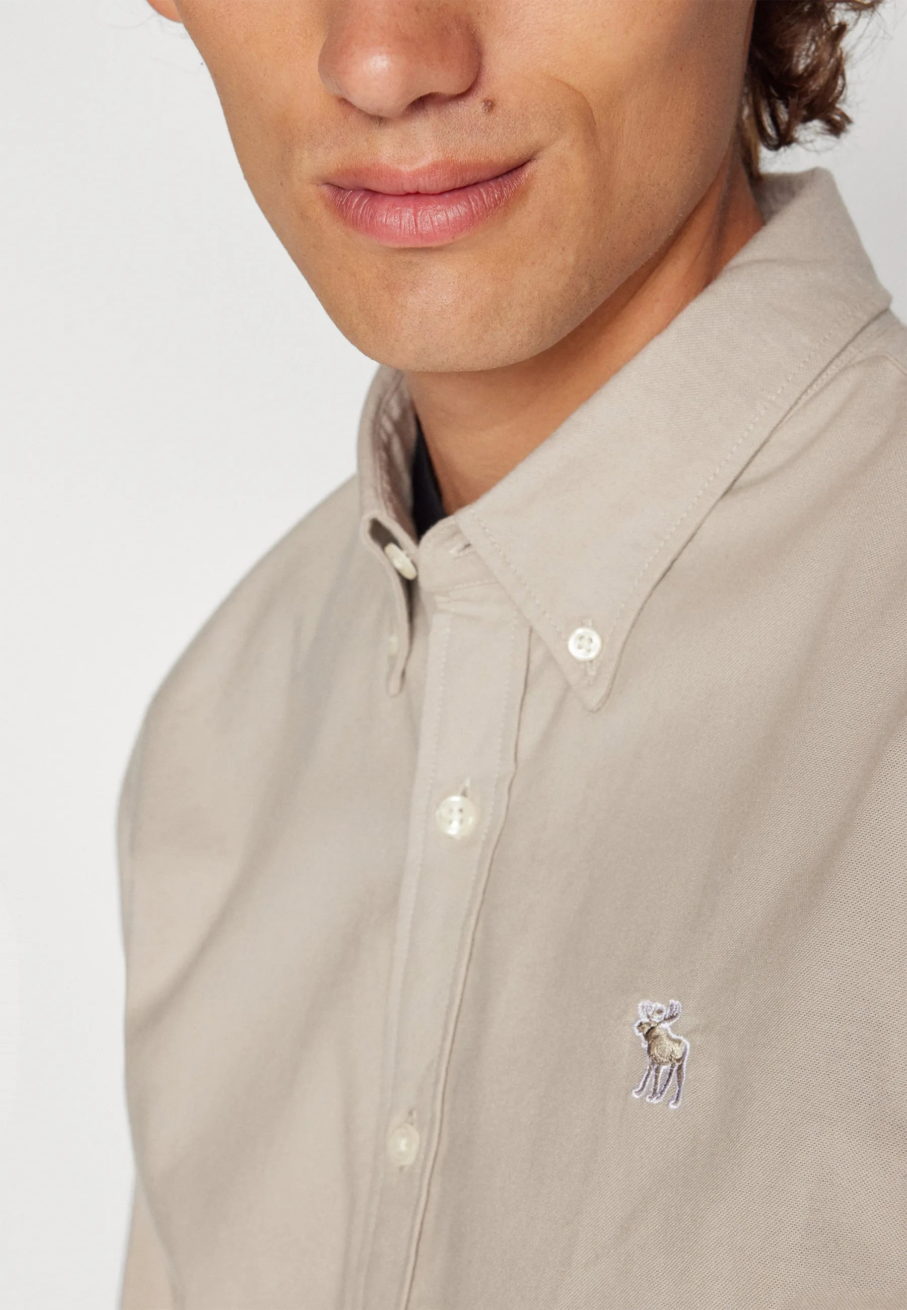 ELEVATED ICON OXFORD SHIRT - Camicia