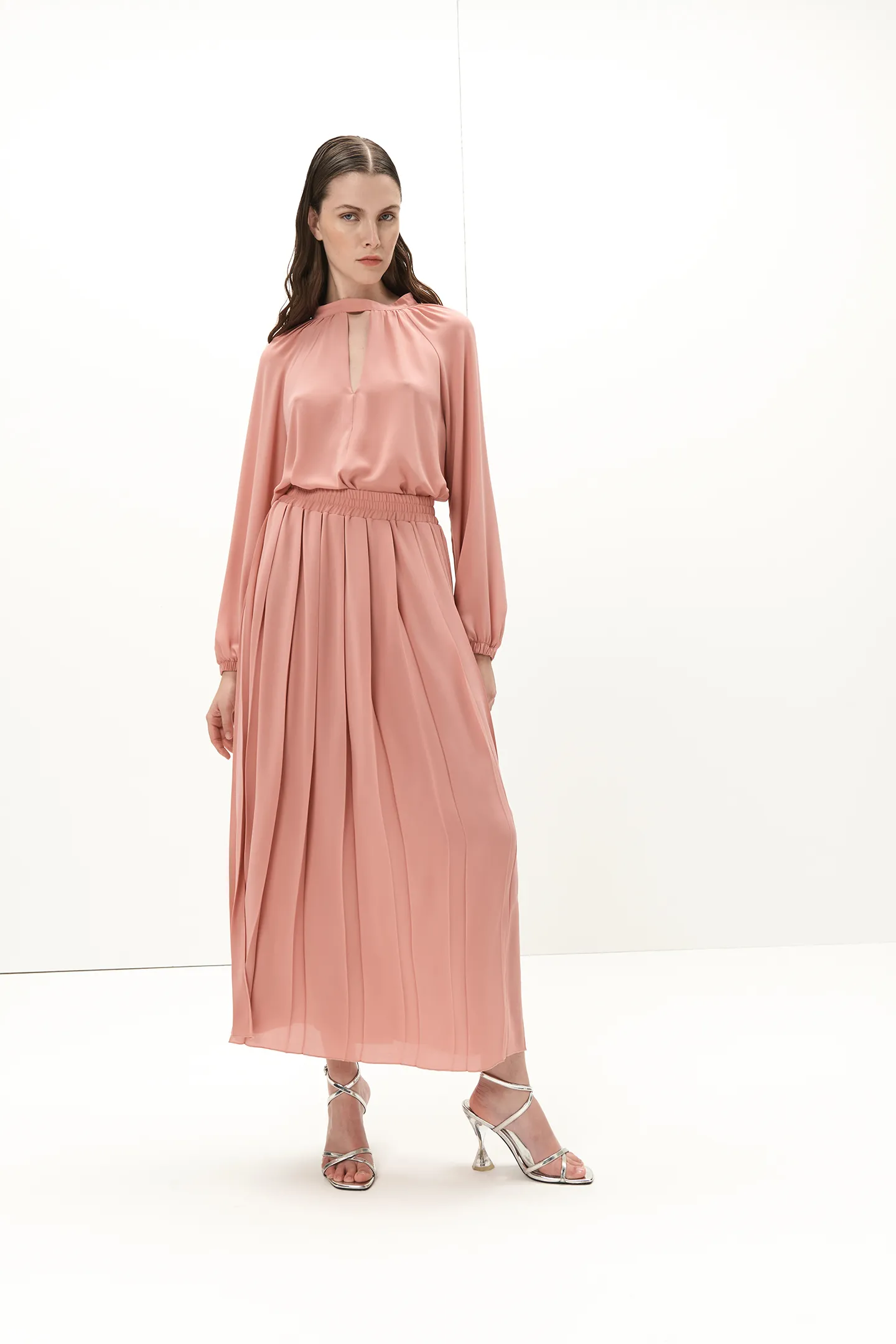 GEORGETTE PLEATED SKIRT