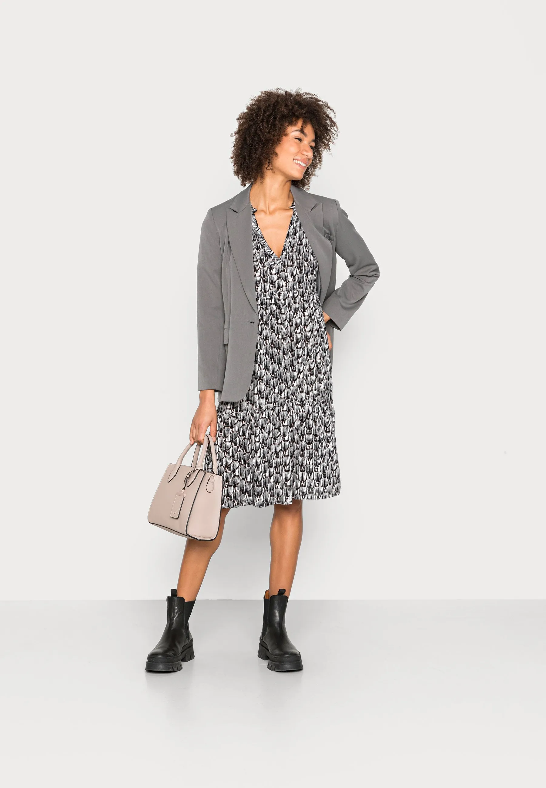 KAEDITA AMBER DRESS - Vestito estivo