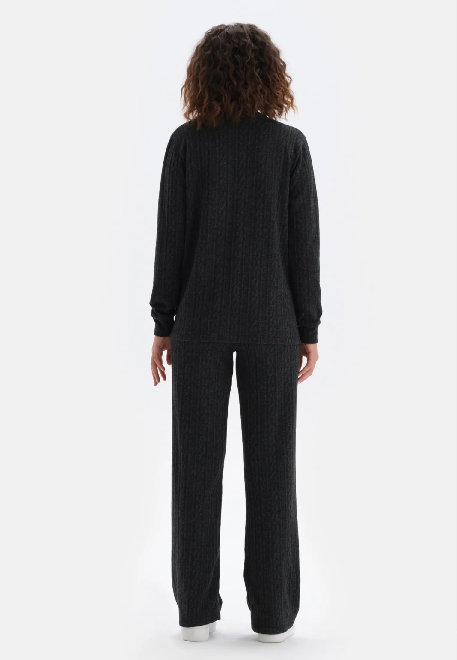 LONG SLEEVE V-NECK REGULAR  - Maglione