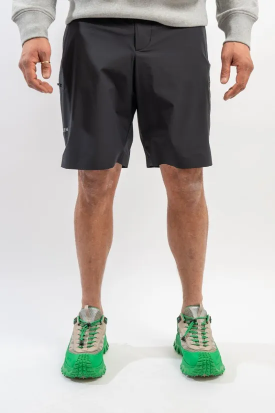 MONCLER SHORTS 2B000 01 539DG