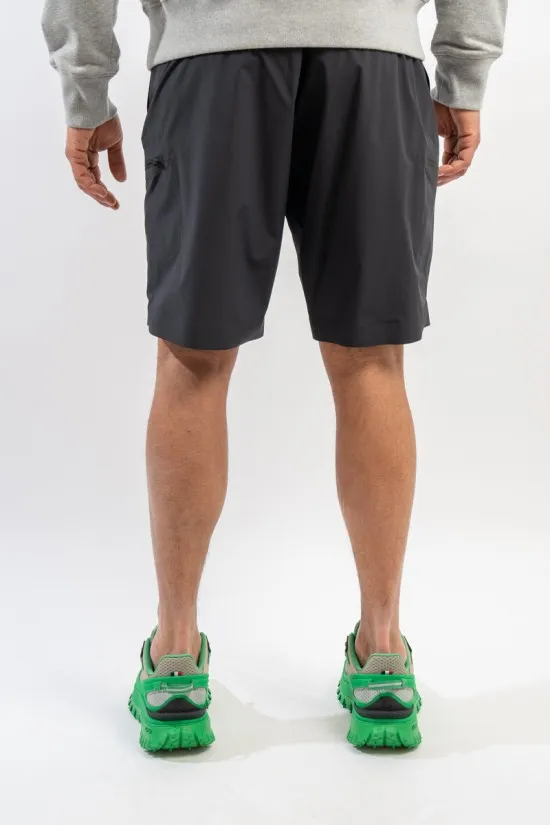 MONCLER SHORTS 2B000 01 539DG