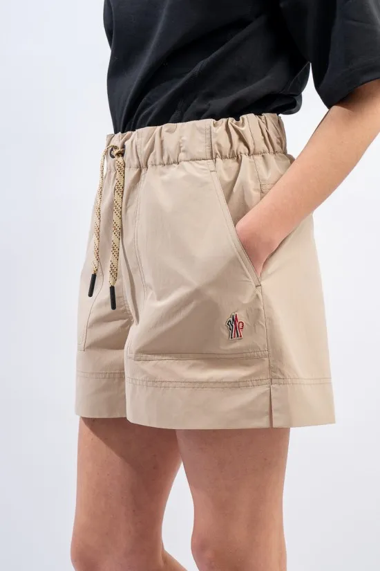 MONCLER SHORTS 2B000 01 595M6