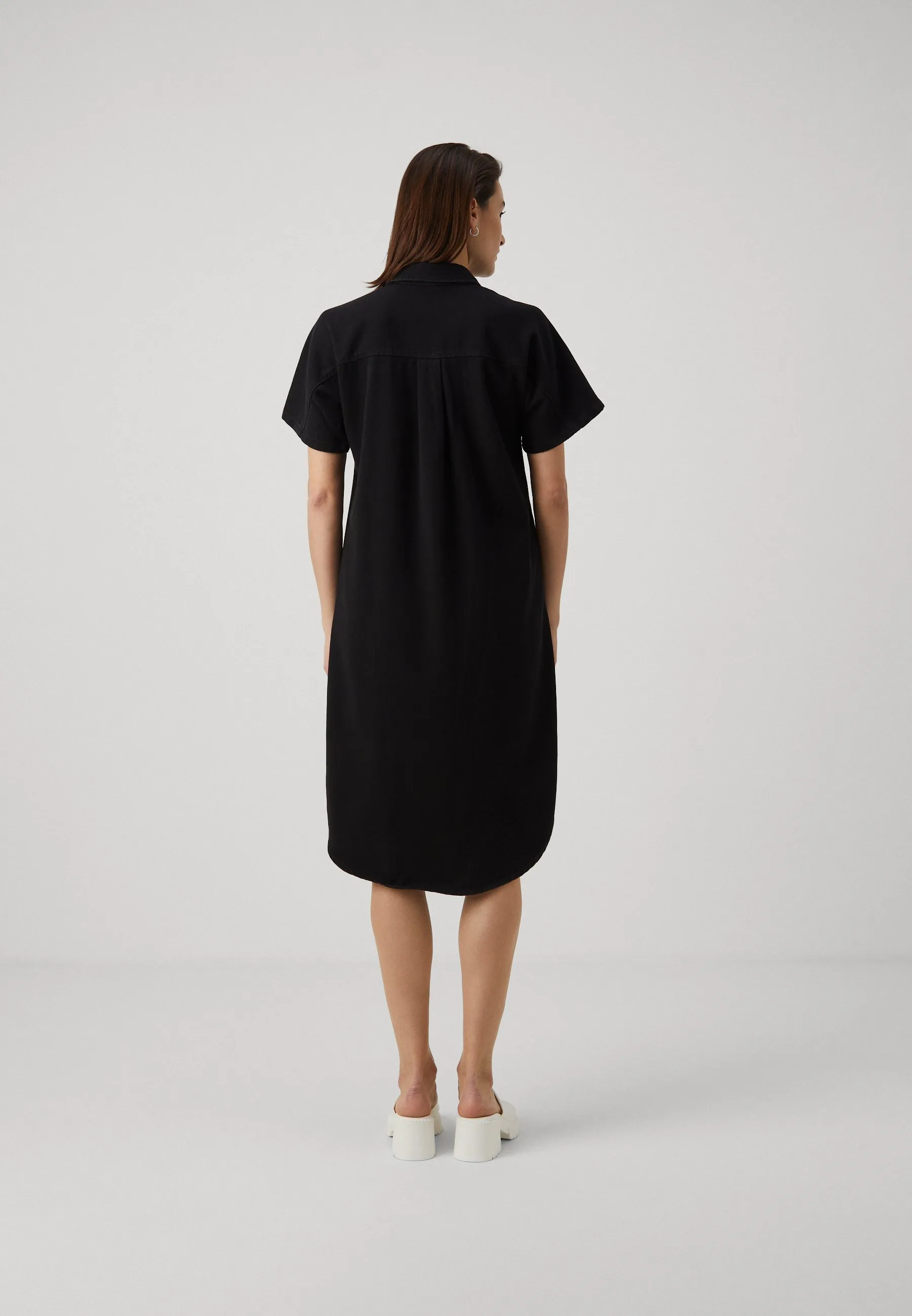ONLKARLA DRESS - Vestito di jeans