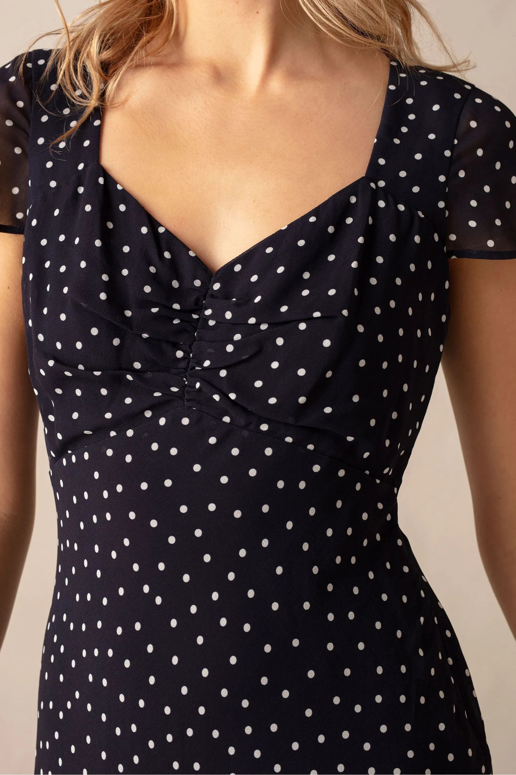 Ro&Zo Blue - Spot Print Sweetheart Neckline Midi Dress