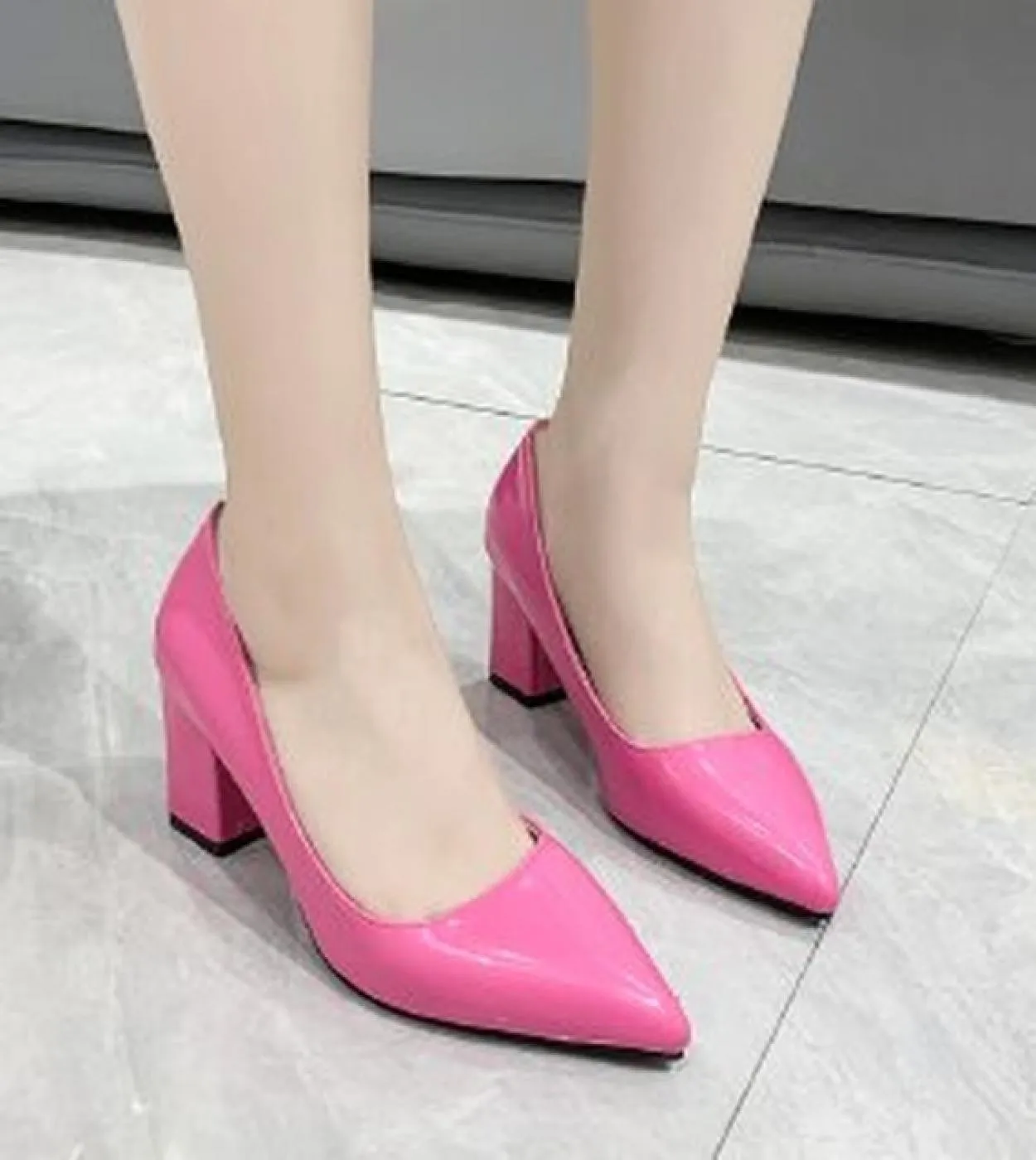 Scarpe bianche con tacco alto da sposa Scarpe bianche con tacco Scarpe bianche con tacco alto da donna