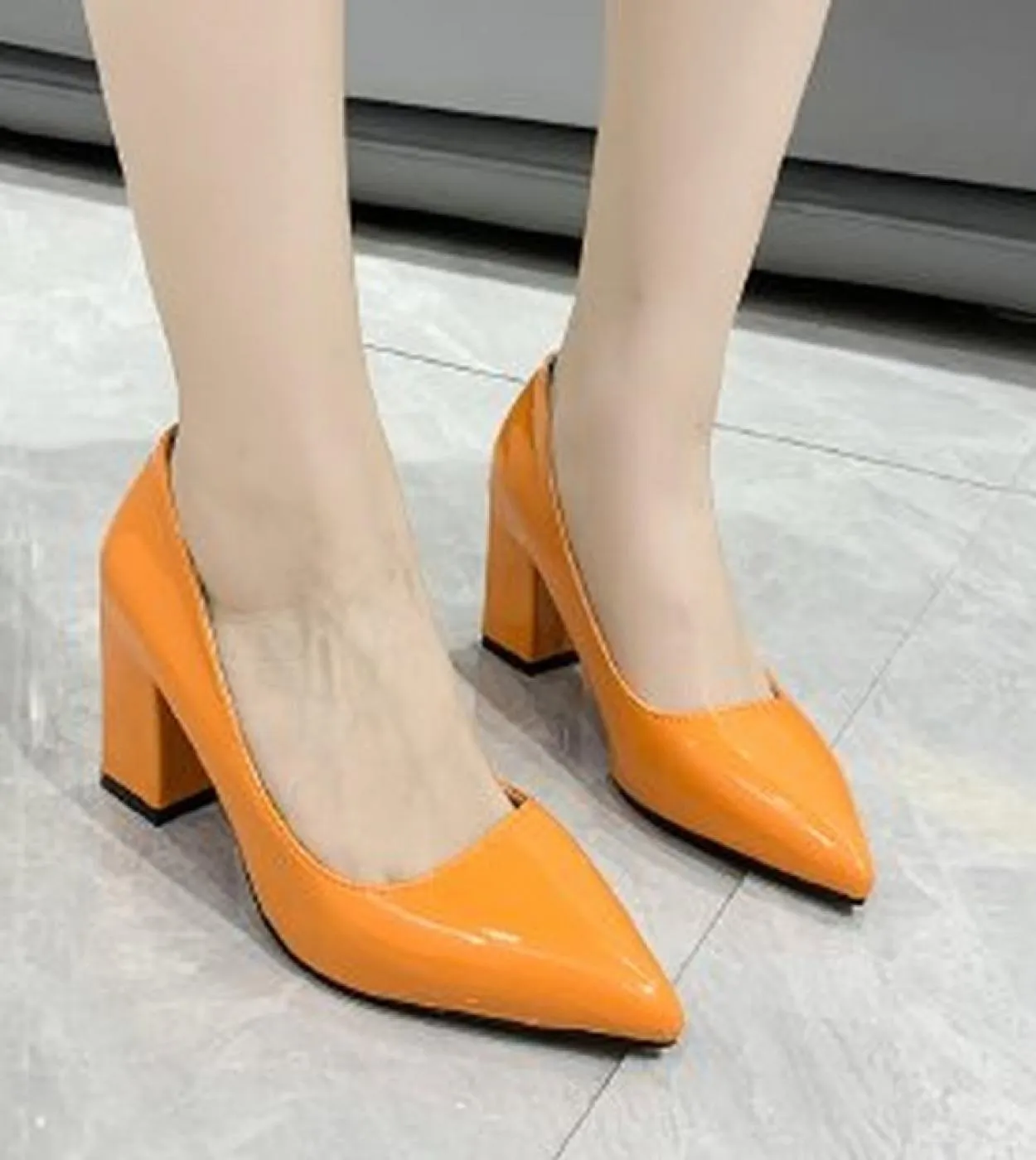 Scarpe bianche con tacco alto da sposa Scarpe bianche con tacco Scarpe bianche con tacco alto da donna