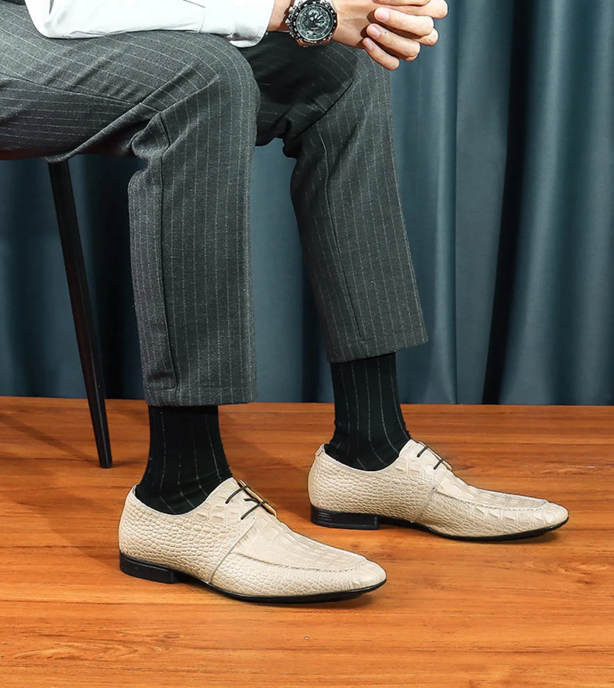 Scarpe da cerimonia bianche in vera pelle Scarpe da uomo in pelle di coccodrillo bianche bianche