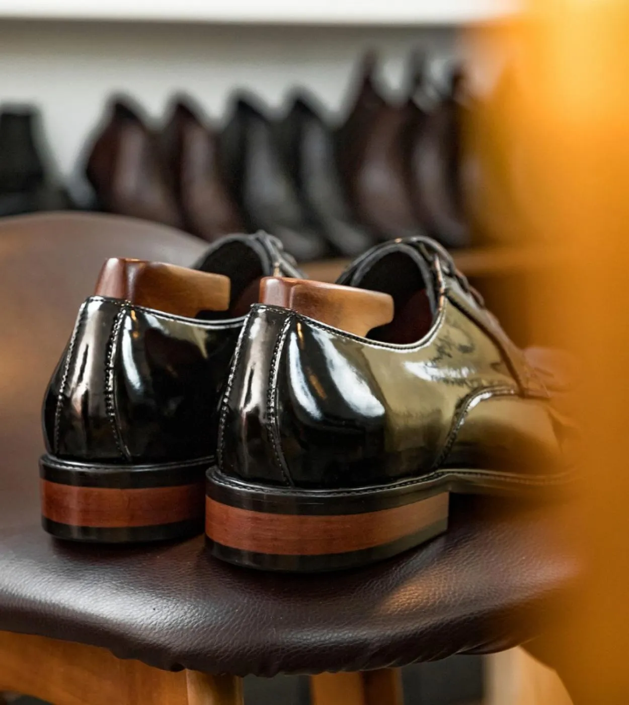 Scarpe derby da uomo di moda in pelle verniciata Designer di marca Scarpe da cerimonia da matrimonio formale nere per uomo Mucca
