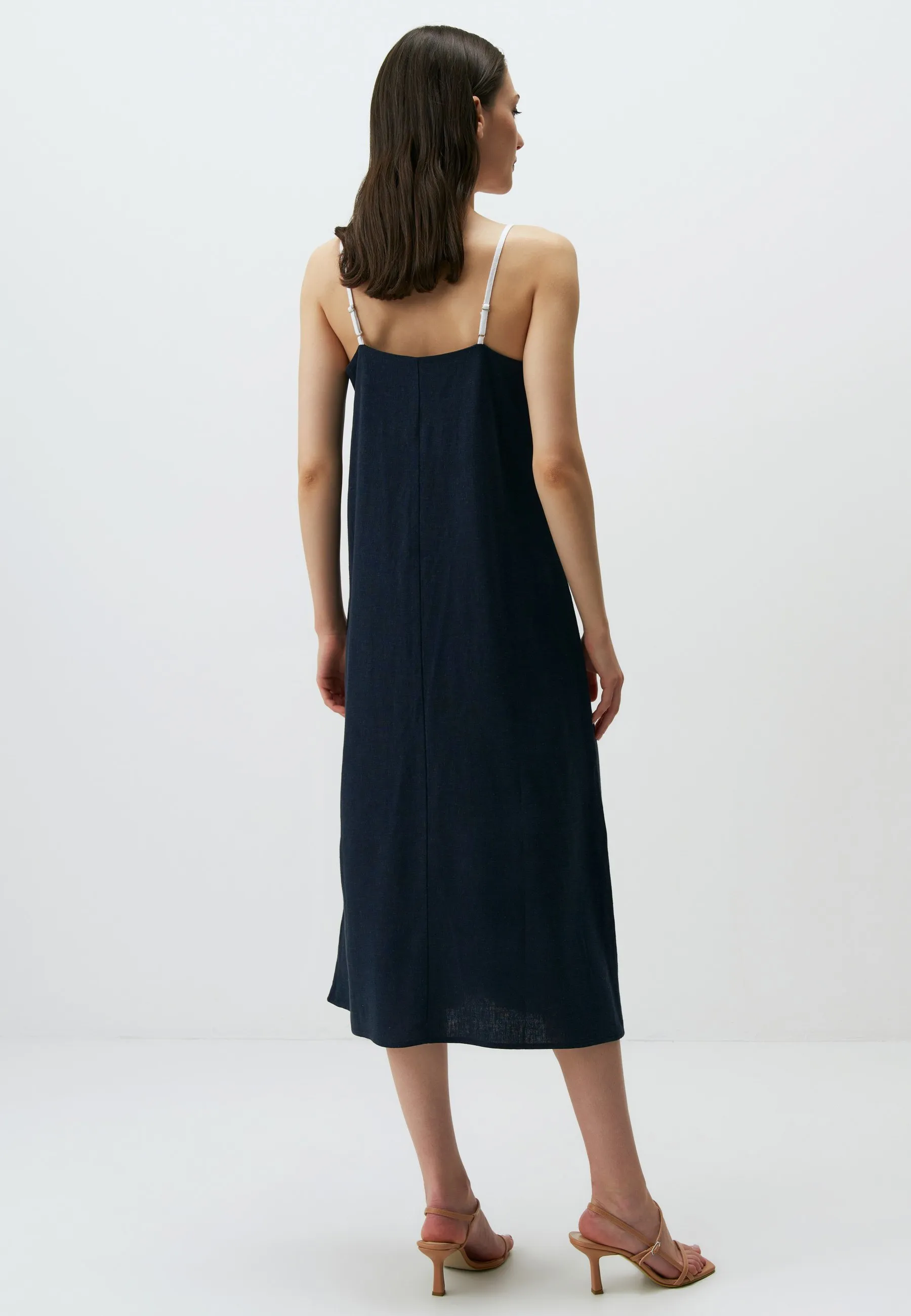 STRAPPY-NECK MIDI - Vestito estivo
