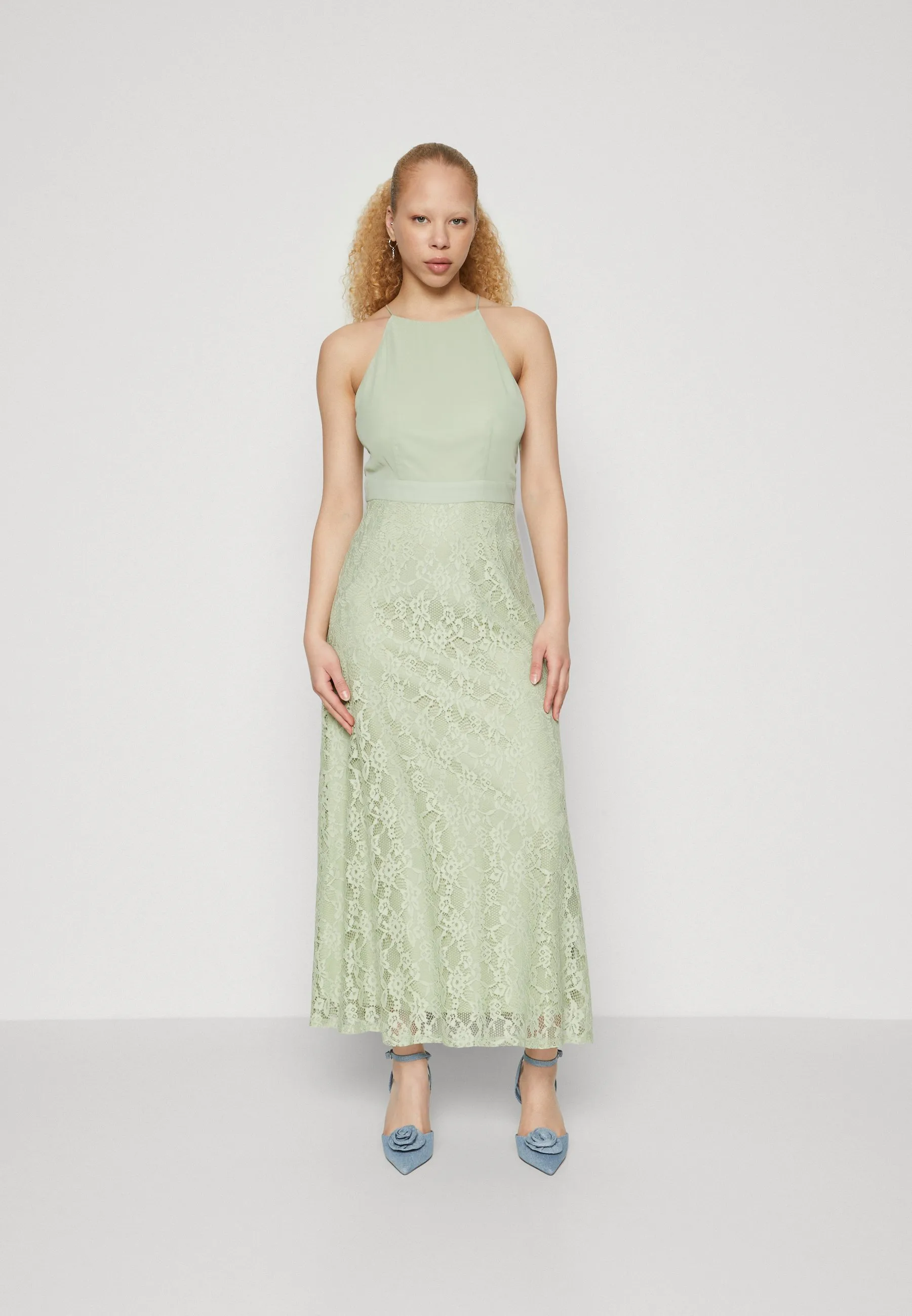 VILORA HALTERNECK DRESS - Vestito elegante