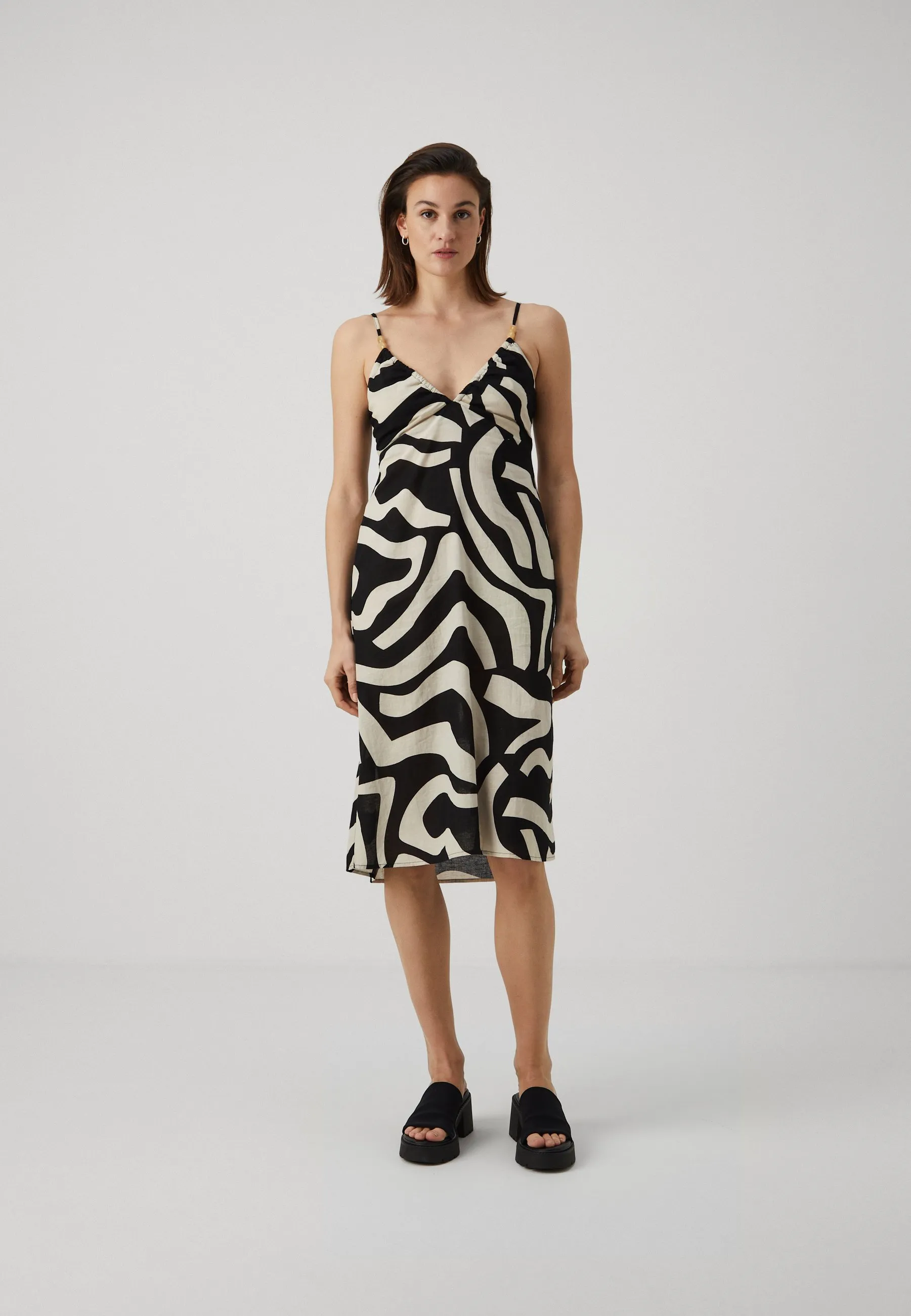 VMAGNETE SINGLET DRESS  - Vestito estivo
